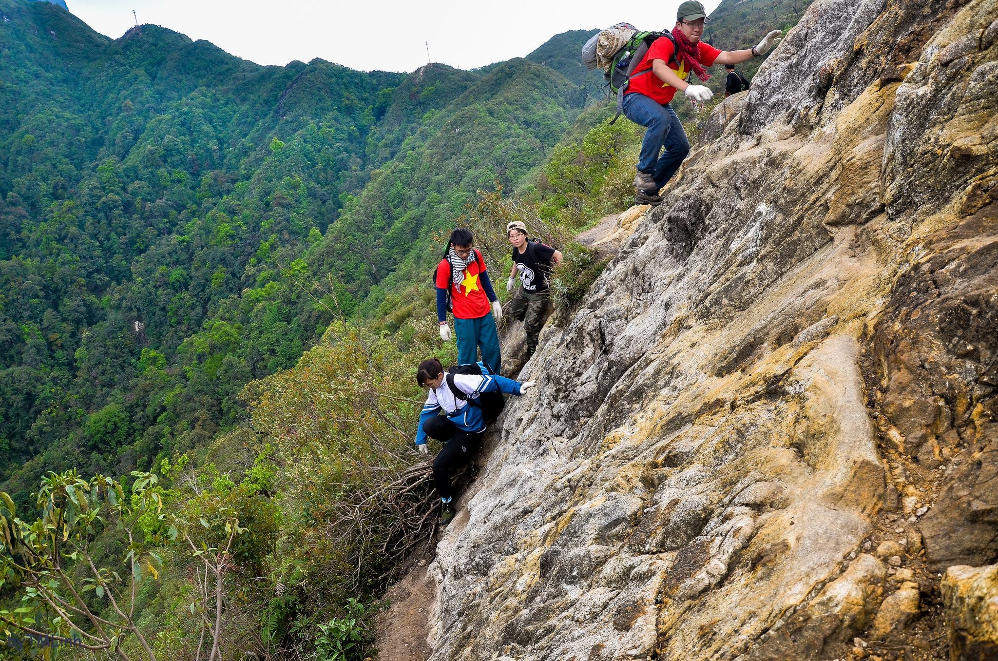 Reaching the summit of Fansipan is an adventure in itself, and the journey can be done through several trekking routes that start from the Hoang Lien National Park